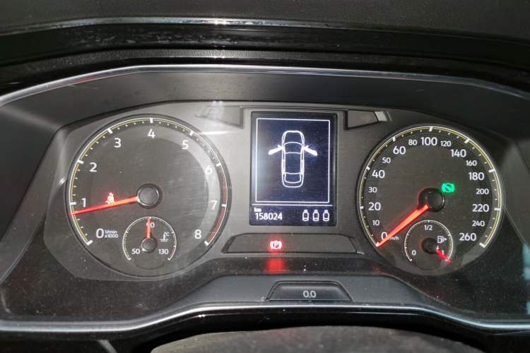 Used Volkswagen Sagitar 2019 280TSI DSG Comfort Version China V Standard Instrument Cluster