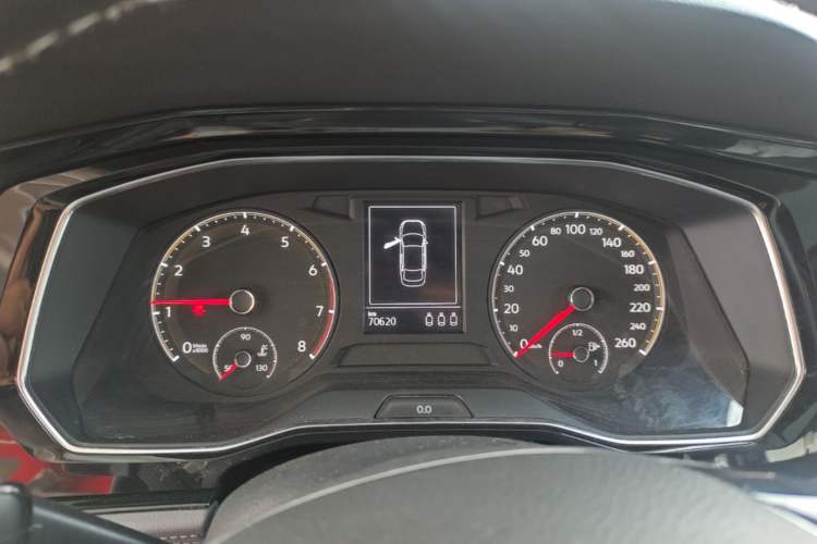 Used Volkswagen Sagitar 2019 280TSI DSG Comfort Version China VI Standard Instrument Cluster