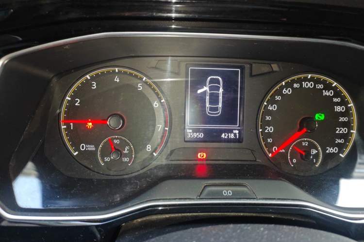 Used Volkswagen Sagitar 2019 280TSI DSG Comfort Version China VI Standard Instrument Cluster