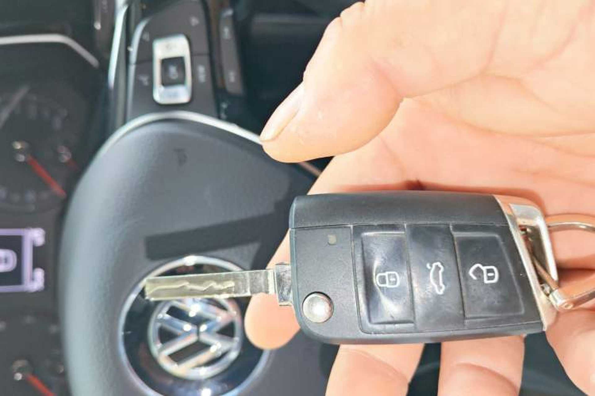 Used Volkswagen Sagitar 2019 200TSI DSG Comfort Version China VI Standard Interior 1