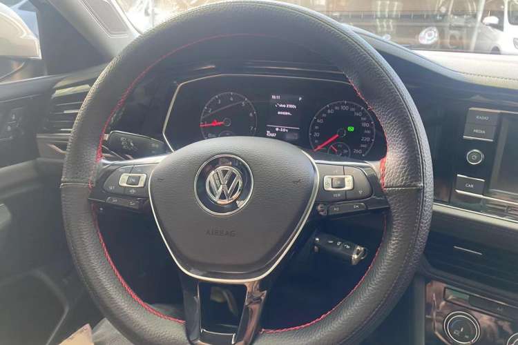 Used Volkswagen Sagitar 2019 200TSI DSG Comfort Version China VI Standard Interior 2