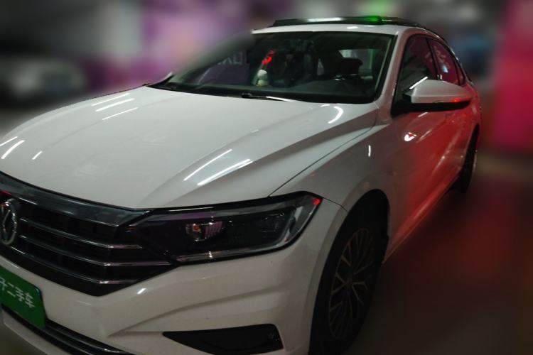 Used Volkswagen Sagitar 2019 200TSI DSG Comfort Version China VI Standard Guazi used car, China used car export, Used car for sale, Used cars, Cheapest cars for sale