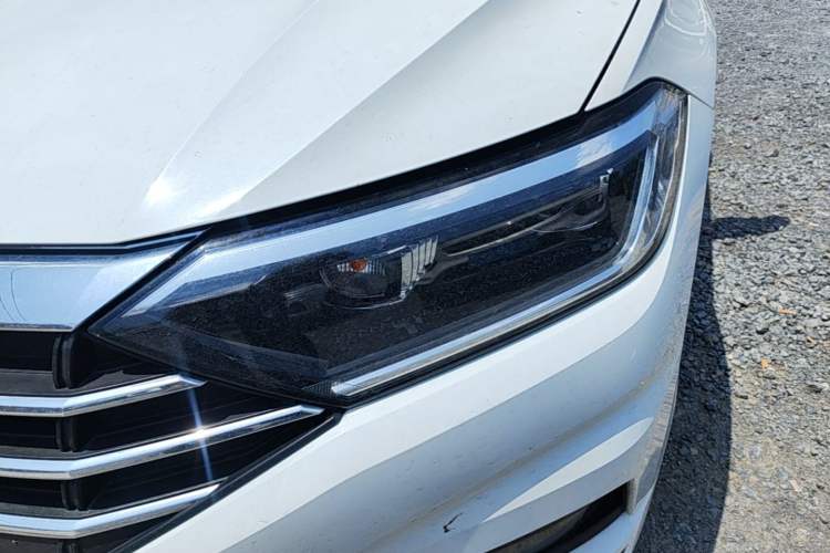 Used Volkswagen Sagitar 2019 200TSI DSG Comfort Version China VI Standard Left Front Headlight