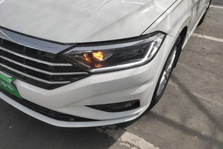 Used Volkswagen Sagitar 2019 200TSI DSG Fashion Edition China VI Standard Left Front Headlight