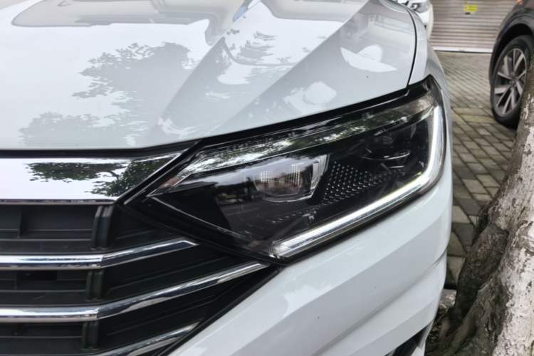 Used Volkswagen Sagitar 2019 200TSI DSG Comfort Version China VI Standard Left Front Headlight