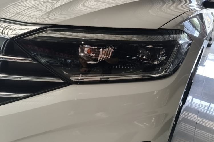 Used Volkswagen Sagitar 2019 280TSI DSG Comfort Version China VI Standard Left Front Headlight