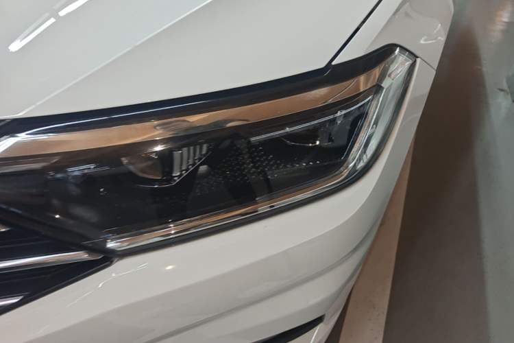 Used Volkswagen Sagitar 2019 280TSI DSG Comfort Version China V Standard Left Front Headlight