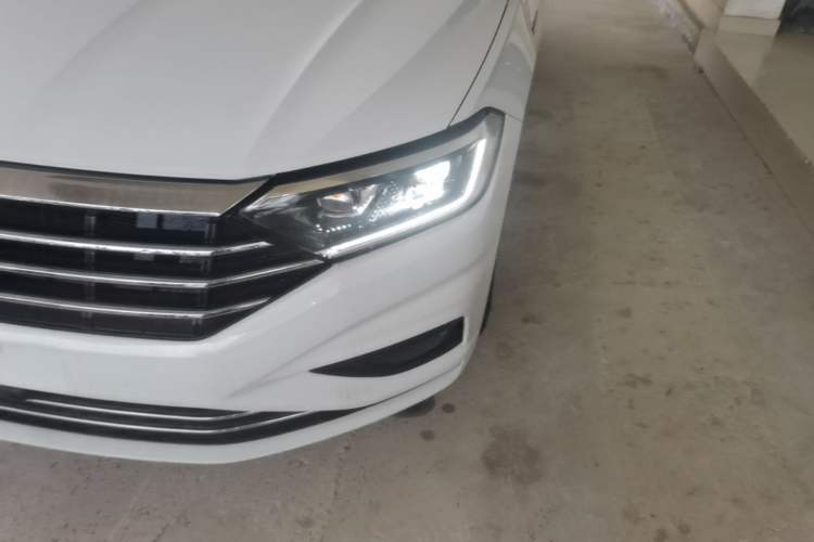 Used Volkswagen Sagitar 2019 200TSI DSG Comfort Version China VI Standard Left Front Headlight