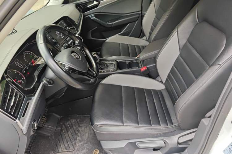Used Volkswagen Sagitar 2019 200TSI DSG Comfort Version China VI Standard Left Front Seat