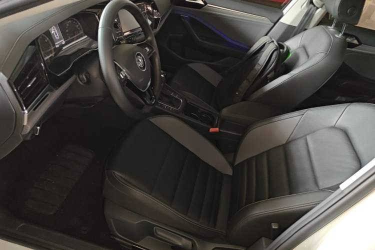 Used Volkswagen Sagitar 2019 280TSI DSG Comfort Version China VI Standard Left Front Seat