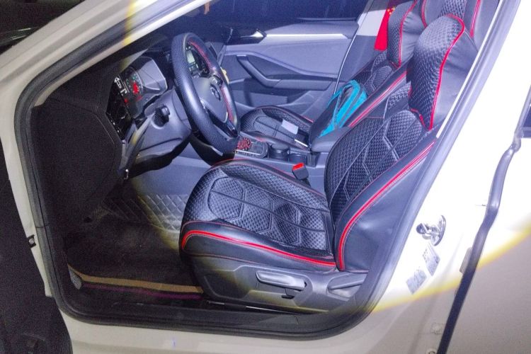 Used Volkswagen Sagitar 2019 200TSI DSG Comfort Version China V Standard Left Front Seat
