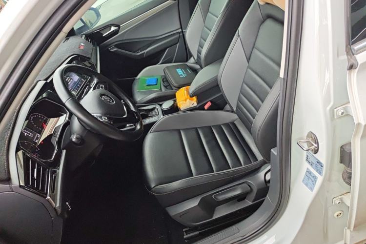 Used Volkswagen Sagitar 2019 280TSI DSG Comfort Version China VI Standard Left Front Seat