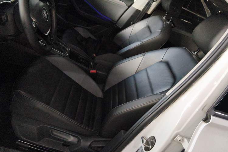 Used Volkswagen Sagitar 2019 280TSI DSG Comfort Version China VI Standard Left Front Seat
