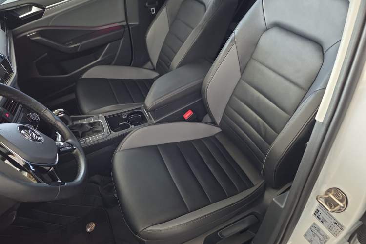 Used Volkswagen Sagitar 2019 280TSI DSG Comfort Version China VI Standard Left Front Seat