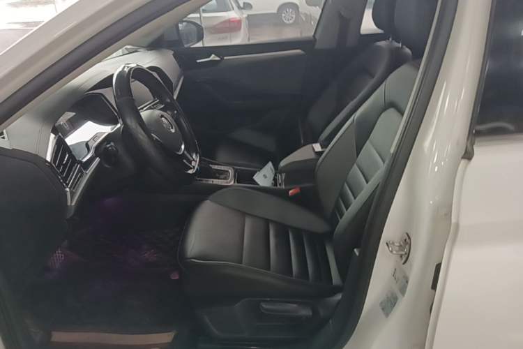 Used Volkswagen Sagitar 2019 280TSI DSG Comfort Version China VI Standard Left Front Seat