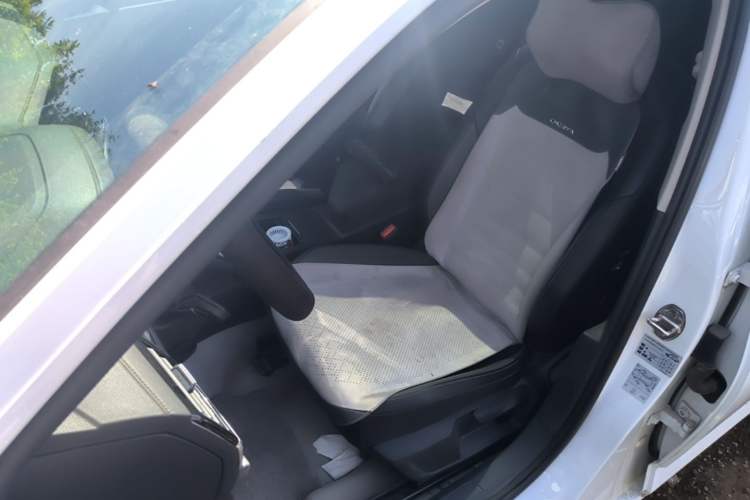 Used Volkswagen Sagitar 2019 200TSI DSG Comfort Version China VI Standard Left Front Seat