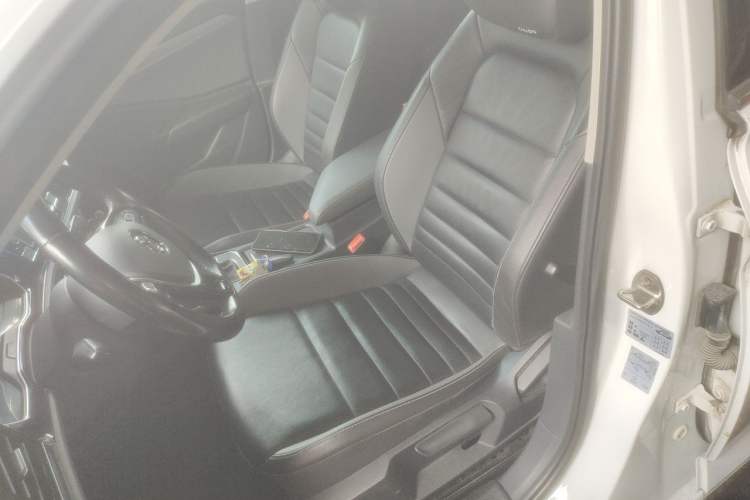 Used Volkswagen Sagitar 2019 200TSI DSG Comfort Version China VI Standard Left Front Seat
