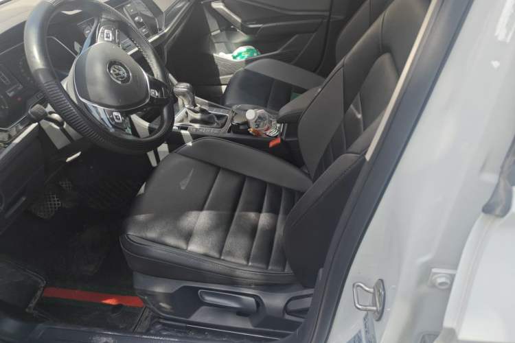 Used Volkswagen Sagitar 2019 280TSI DSG Comfort Version China VI Standard Left Front Seat