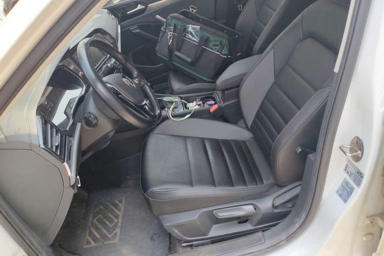 Used Volkswagen Sagitar 2019 200TSI DSG Comfort Version China VI Standard Left Front Seat