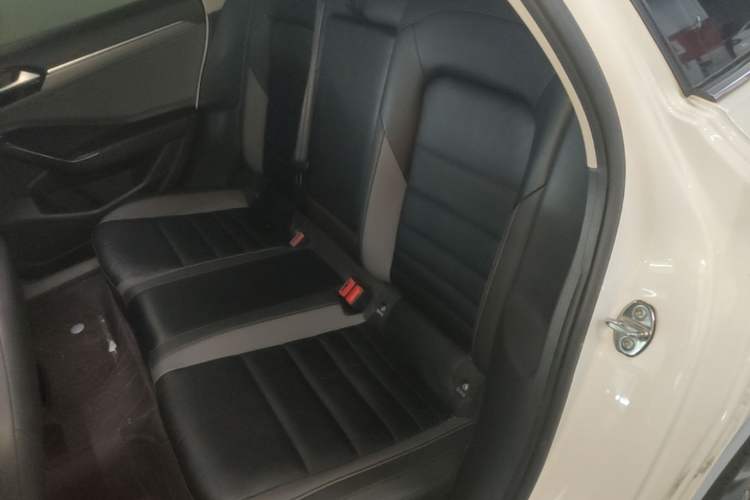 Used Volkswagen Sagitar 2019 280TSI DSG Comfort Version China VI Standard Left Rear Seat