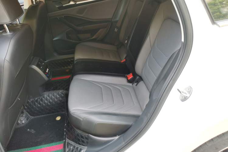 Used Volkswagen Sagitar 2019 280TSI DSG Flagship Model China V Standard Left Rear Seat