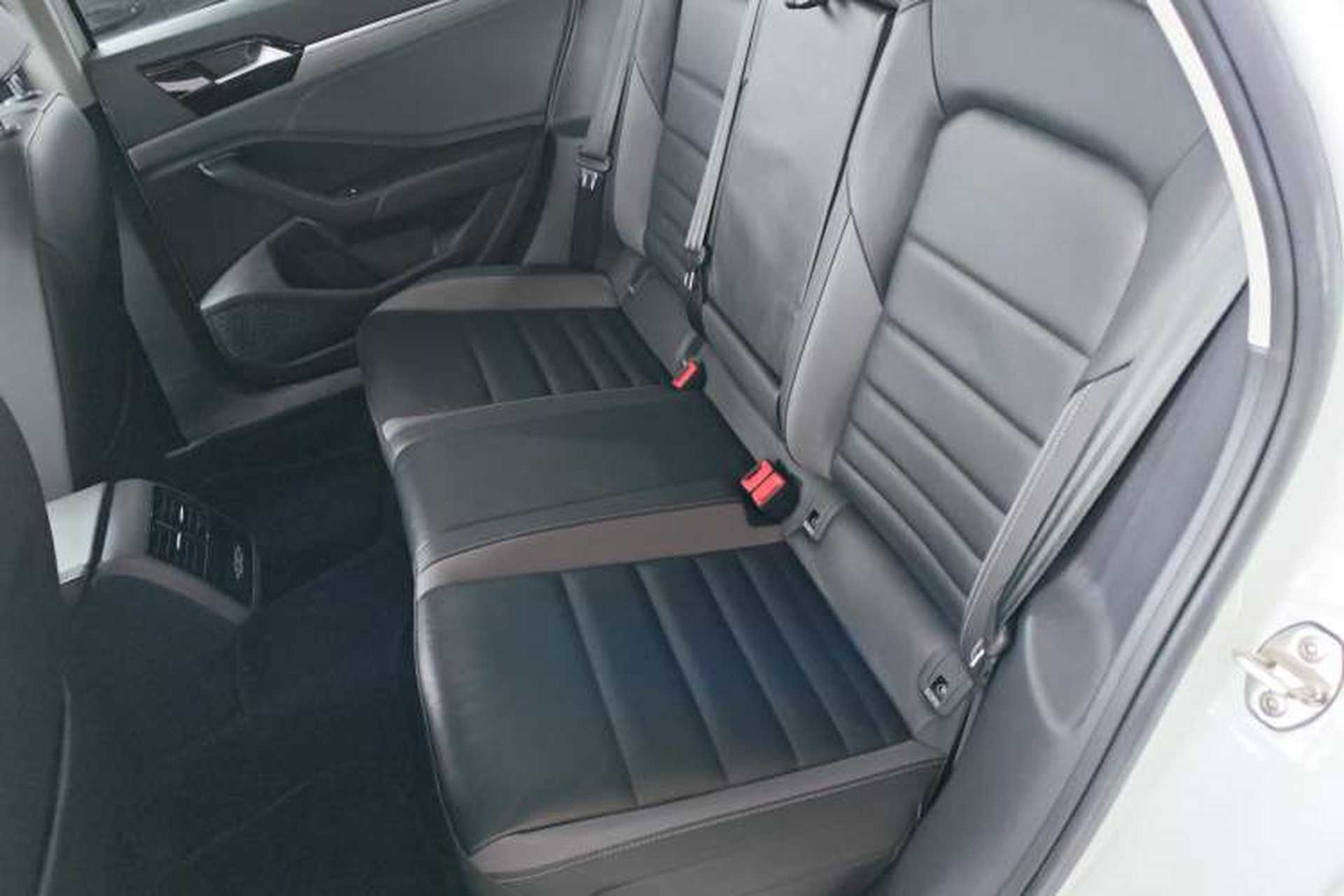 Used Volkswagen Sagitar 2019 200TSI DSG Comfort Version China VI Standard Left Rear Seat