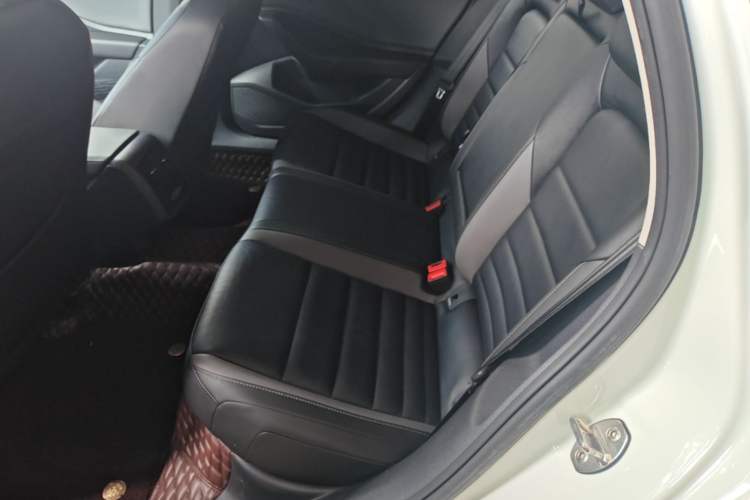 Used Volkswagen Sagitar 2019 280TSI DSG Comfort Version China V Standard Left Rear Seat