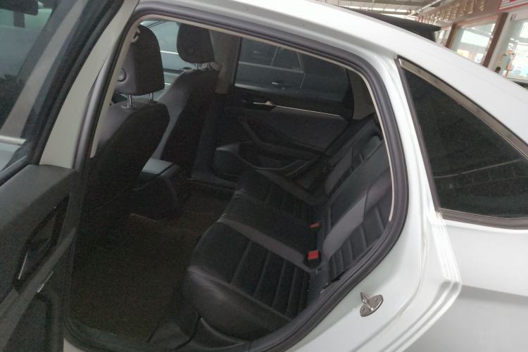 Used Volkswagen Sagitar 2019 200TSI Manual Comfort Version China VI Standard Left Rear Seat