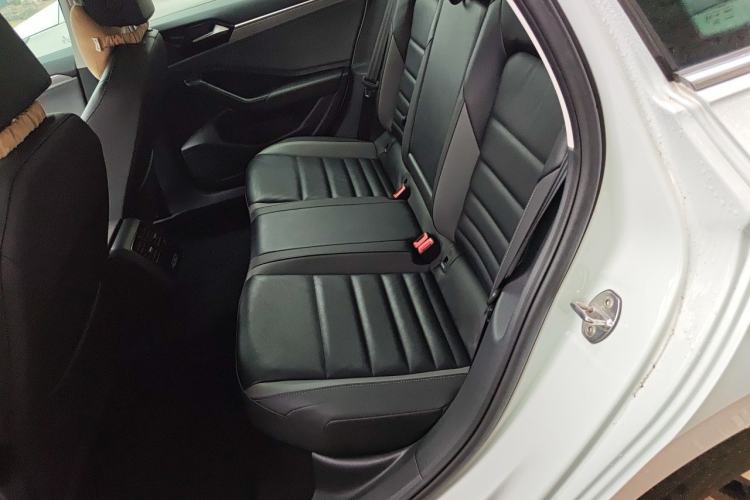 Used Volkswagen Sagitar 2019 280TSI DSG Comfort Version China VI Standard Left Rear Seat