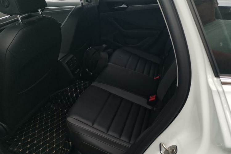Used Volkswagen Sagitar 2019 200TSI DSG Comfort Version China VI Standard Left Rear Seat
