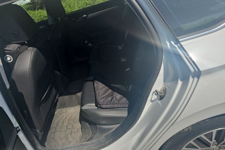 Used Volkswagen Sagitar 2019 280TSI DSG Comfort Version China VI Standard Left Rear Seat