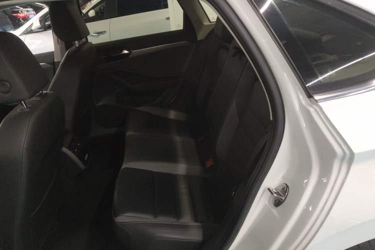 Used Volkswagen Sagitar 2019 200TSI DSG Comfort Version China VI Standard Left Rear Seat