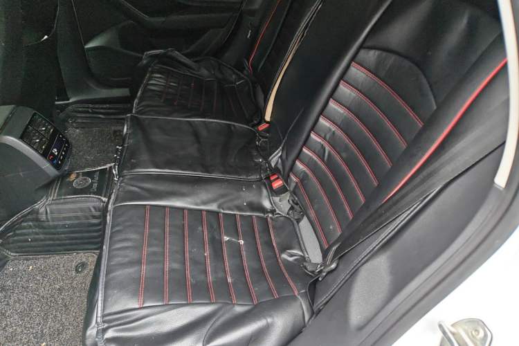 Used Volkswagen Sagitar 2019 280TSI DSG Flagship Model China V Standard Left Rear Seat