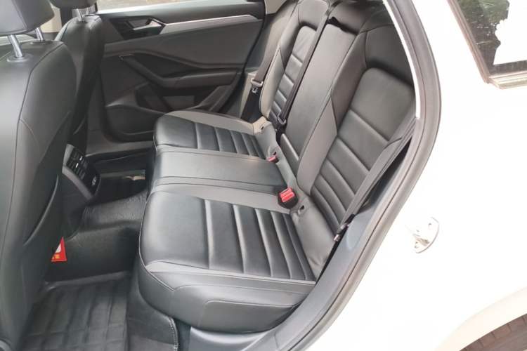 Used Volkswagen Sagitar 2019 200TSI DSG Comfort Version China VI Standard Left Rear Seat