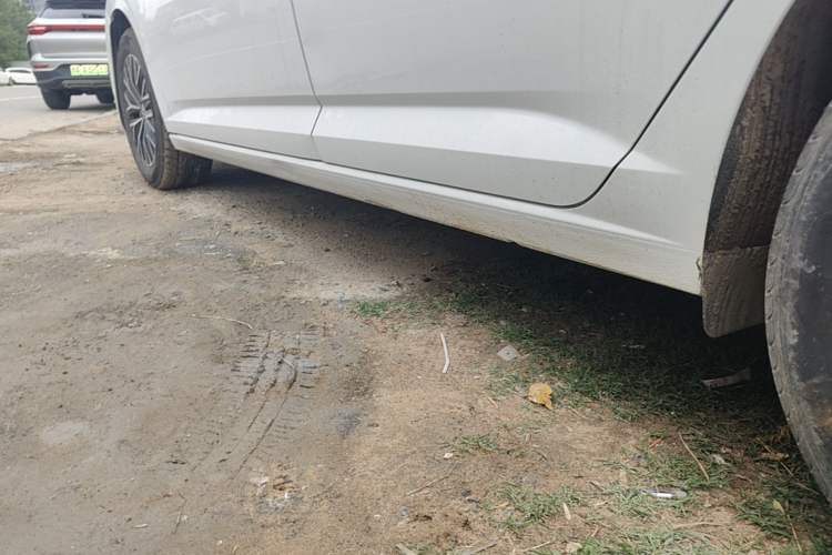 Used Volkswagen Sagitar 2019 200TSI DSG Comfort Version China VI Standard Left Side Sill