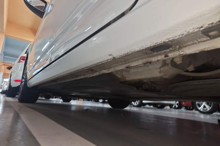 Used Volkswagen Sagitar 2019 280TSI DSG Comfort Version China V Standard Left Side Sill