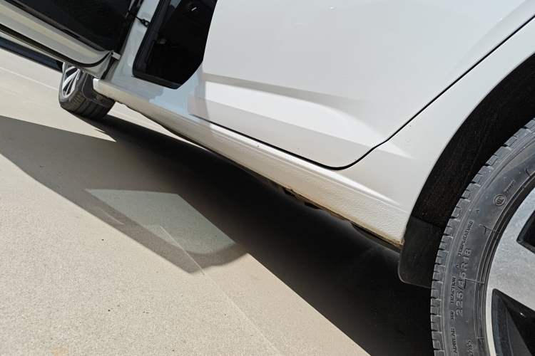 Used Volkswagen Sagitar 2019 280TSI DSG Flagship Model China V Standard Left Side Sill