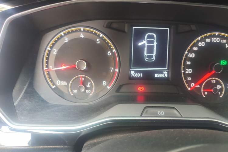 Used Volkswagen Sagitar 2019 280TSI DSG Luxury Version China VI Standard Odometer Close Up