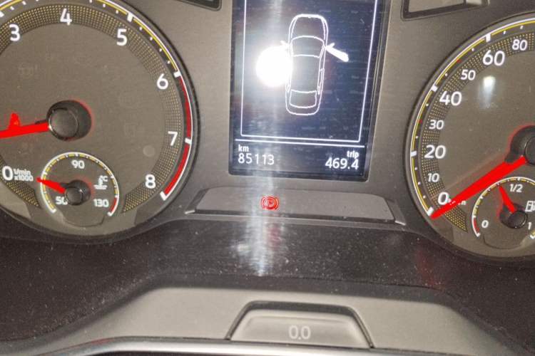 Used Volkswagen Sagitar 2019 200TSI DSG Comfort Version China V Standard Odometer Close Up