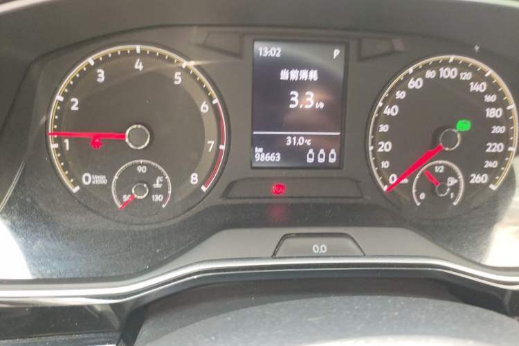 Used Volkswagen Sagitar 2019 280TSI DSG Comfort Version China VI Standard Odometer Close Up