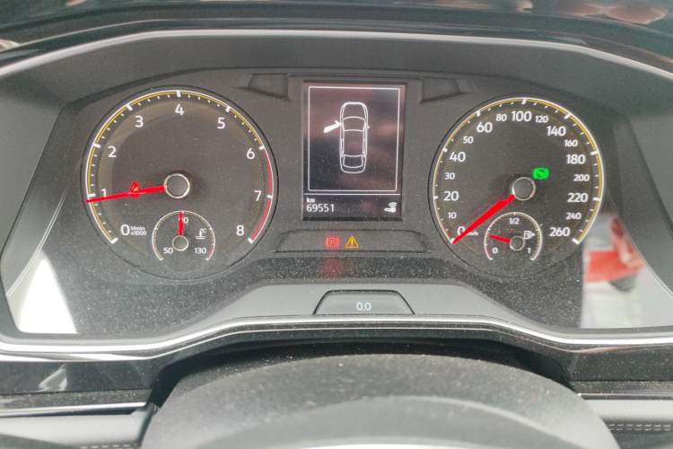 Used Volkswagen Sagitar 2019 280TSI DSG Comfort Version China VI Standard Odometer Close Up