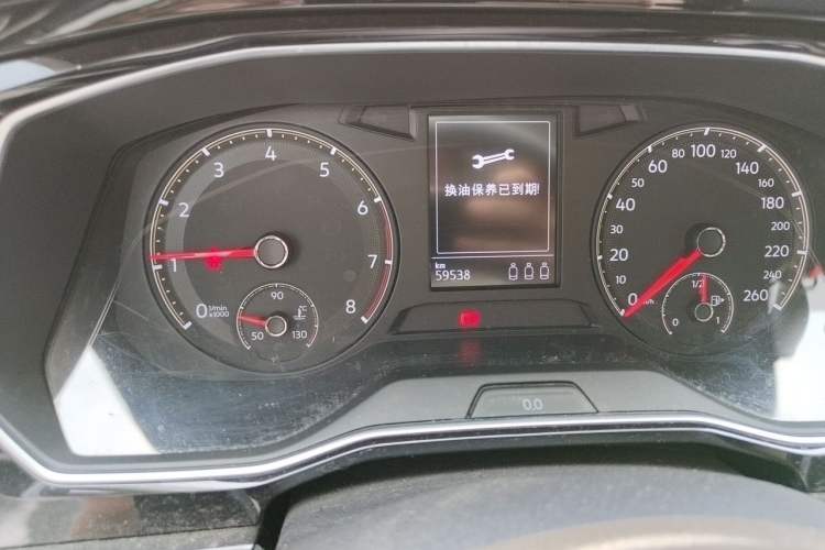 Used Volkswagen Sagitar 2019 280TSI DSG Comfort Version China VI Standard Odometer Close Up