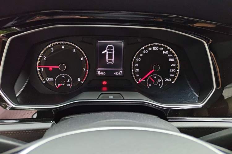 Used Volkswagen Sagitar 2019 280TSI DSG Comfort Version China VI Standard Odometer Close Up