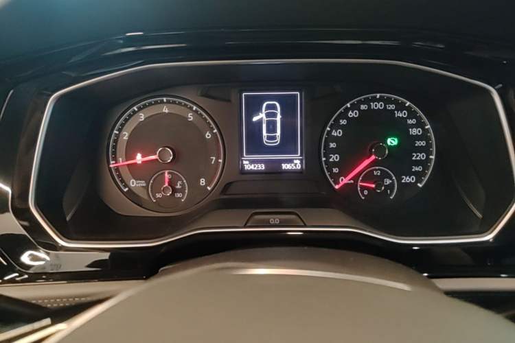Used Volkswagen Sagitar 2019 280TSI DSG Comfort Version China VI Standard Odometer Close Up