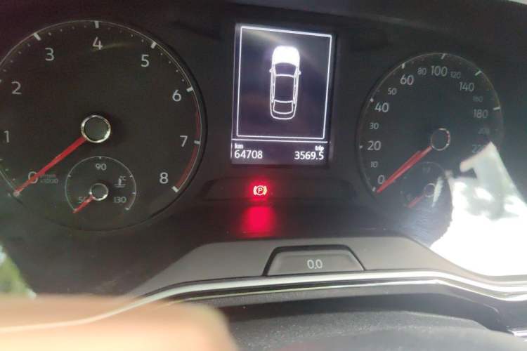 Used Volkswagen Sagitar 2019 280TSI DSG Comfort Version China VI Standard Odometer Close Up