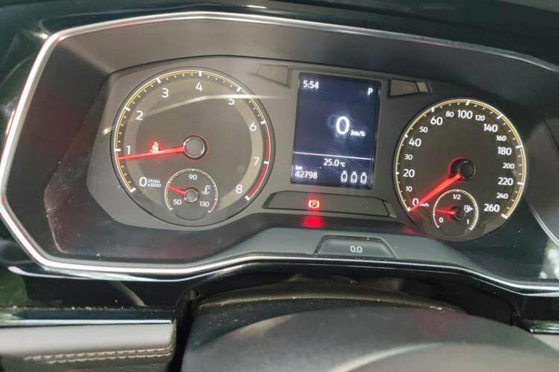 Used Volkswagen Sagitar 2019 280TSI DSG Comfort Version China VI Standard Odometer Close Up