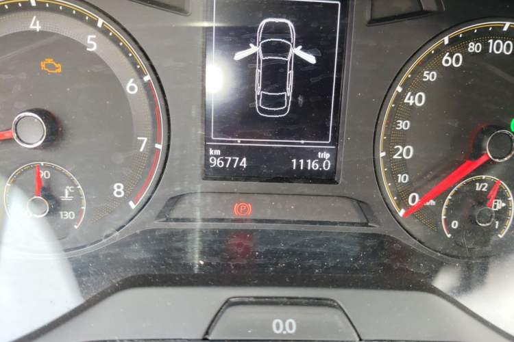 Used Volkswagen Sagitar 2019 280TSI DSG Comfort Version China VI Standard Odometer Close Up