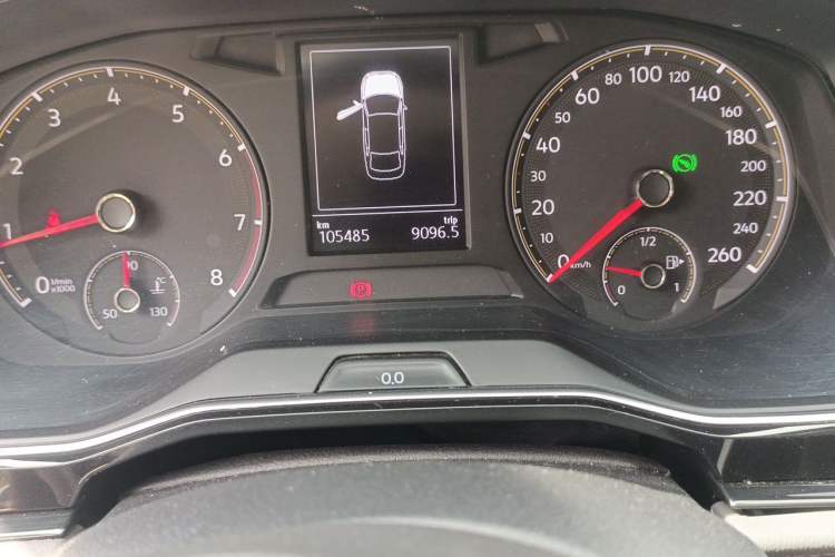 Used Volkswagen Sagitar 2019 280TSI DSG Comfort Version China VI Standard Odometer Close Up