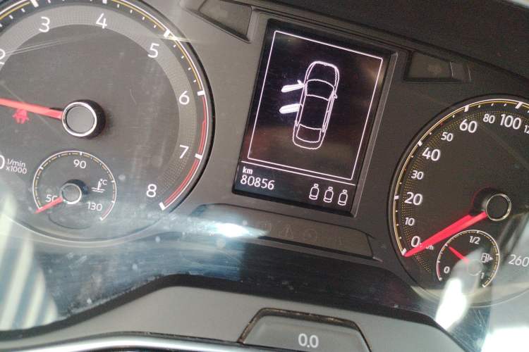 Used Volkswagen Sagitar 2019 280TSI DSG Comfort Version China VI Standard Odometer Close Up