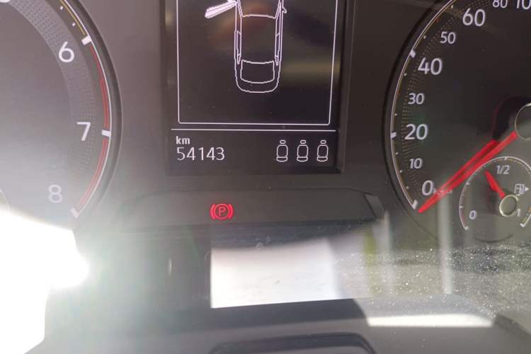 Used Volkswagen Sagitar 2019 280TSI DSG Luxury Version China VI Standard Odometer Close Up